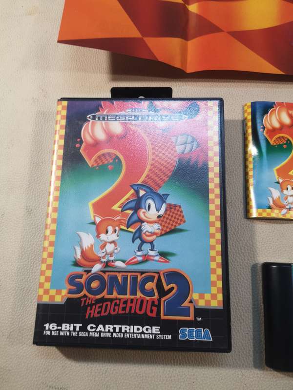 RARE!!! Vintage Sega Mega Drive Sonic The Hedgehog 2 Game Complete Like New in Box