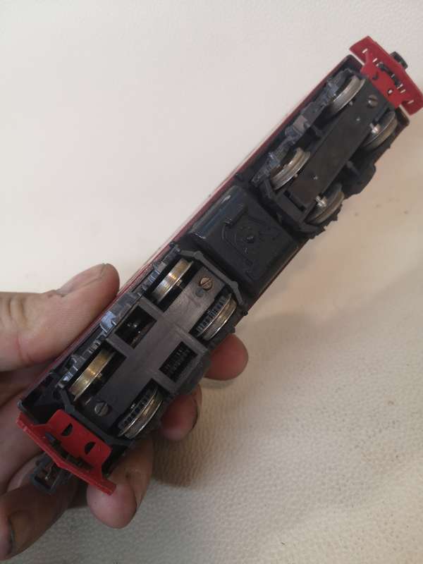 Lima Ho SAR Sth African BoBo Electric Loco E919 Maroon