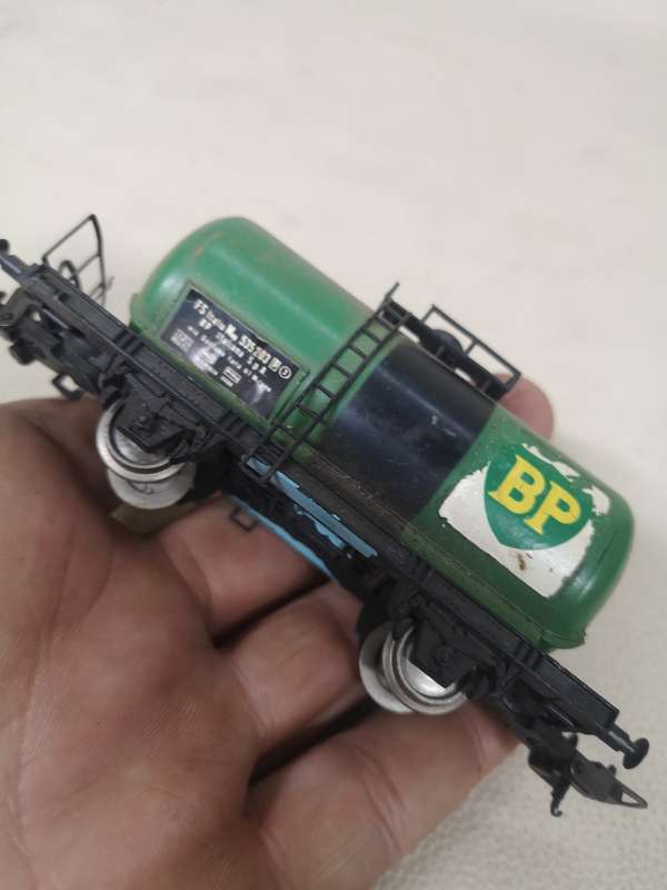 Lima HO Scale Lima BP Tank Wagon