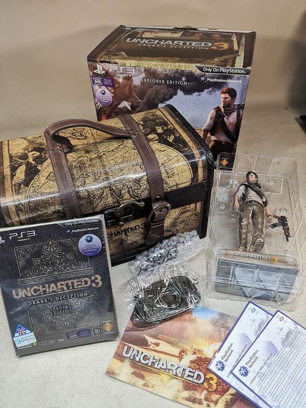 PS3 Uncharted 3: Drake's Deception Explorer Treasure Limited Edition Collectors Set
