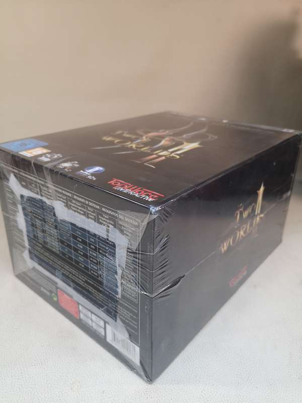 AMAZING!!! 100% UNOPENED TWO WORLDS II ROYAL COLLECTION BIG BOX PC EDITION