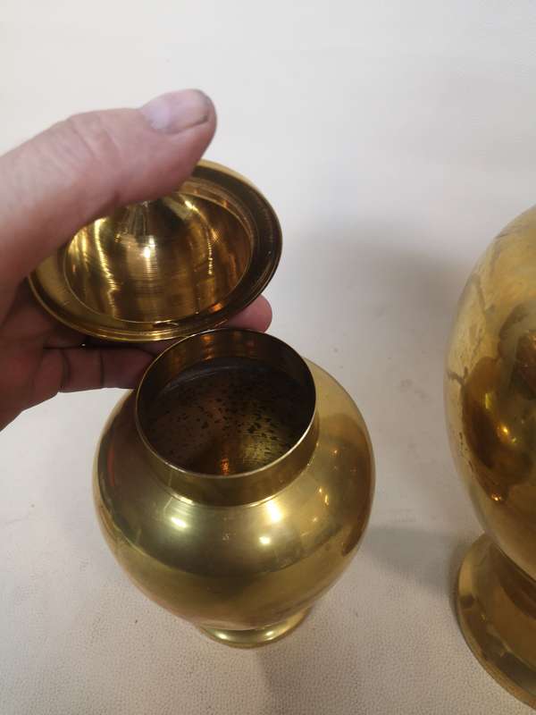 Beautifull Set of Solid Brass Ginger Gars