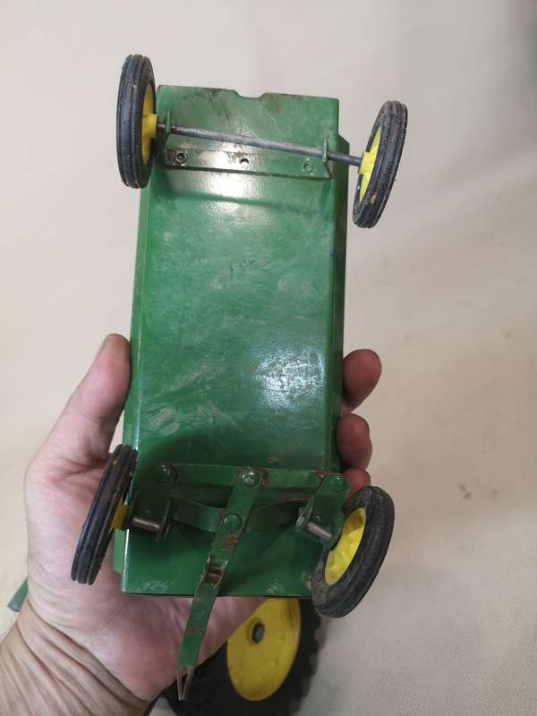Vintage 1960's John Deere 5020 Diesel + Wagon 1/16 - ERTL Tractor - Metal - Diecast