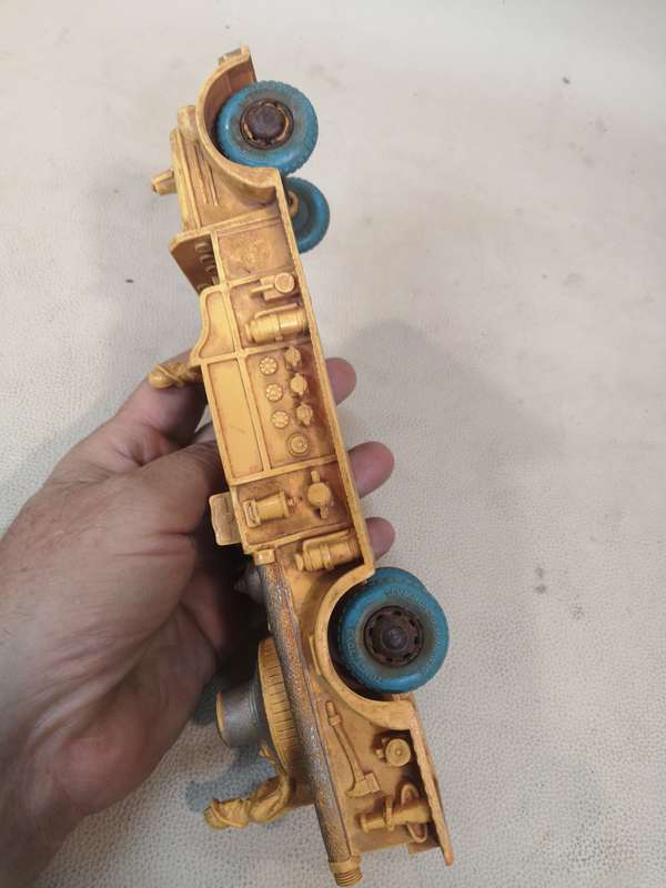 Rare Vintage Tomte Laerdal Stavanger Norway rubber plastic fire engine 500