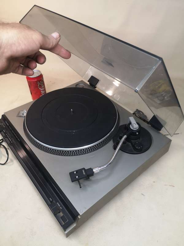Teac PX-300 Direct Drive Turntable