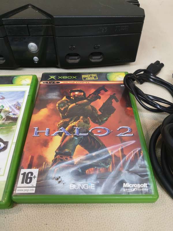 Vintage Original Xbox Console with controllers, cables and 2 Games - 100% Working