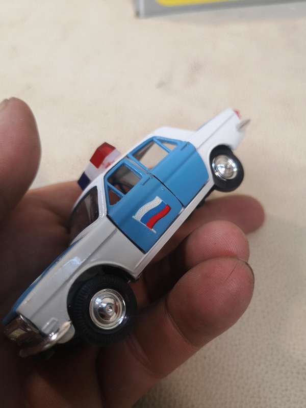 1:43 USSR car GAZ Volga 3102 DPS (AGAT) - Die Cast