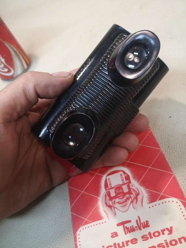 1950's TRU VUE 3 D STEREOSCOPE VIEWER & CARD - Black Bakelite