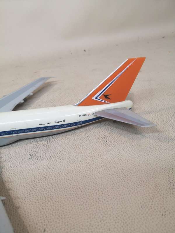 Very Large SAL/SAA B747-200 "Superb" ZS-SAL Model Airplane