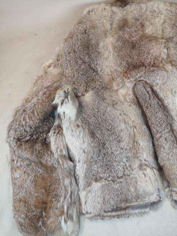 Beautiful Genuine Fox Fur Coat Jacket Size Medium - Stunning Condition