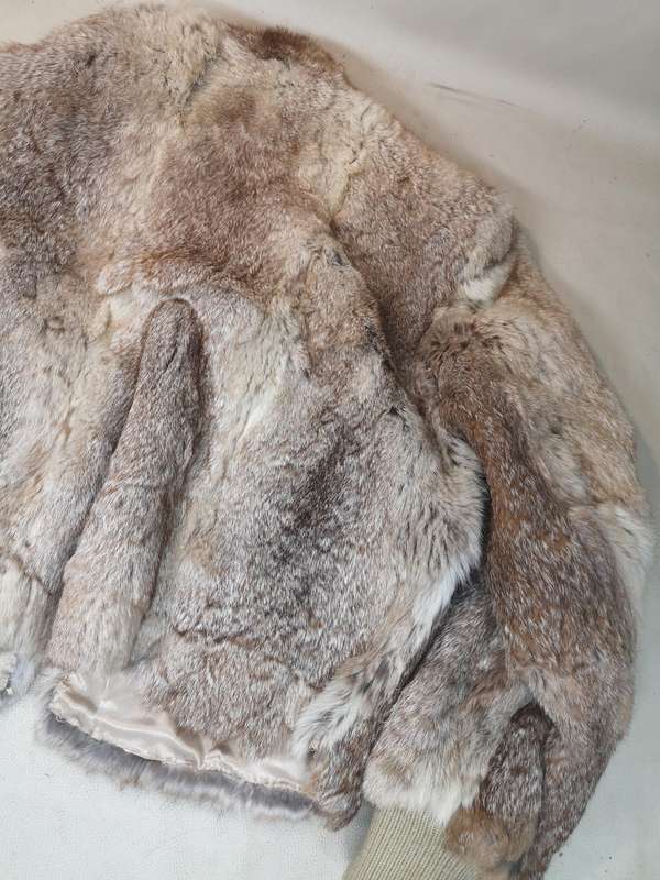 Beautiful Genuine Fox Fur Coat Jacket Size Medium - Stunning Condition