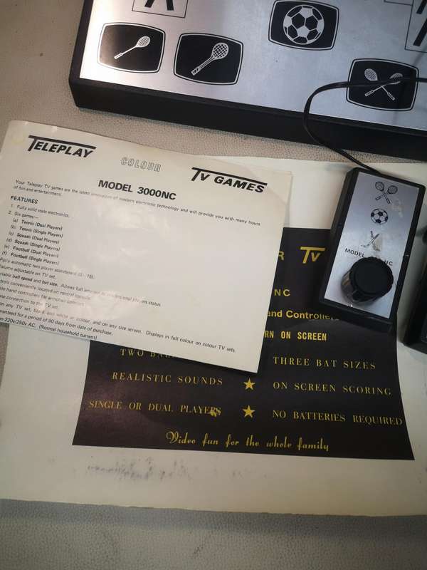 Vintage Teleplay Gaming Console Complete With Controllers and Instructions - Working
