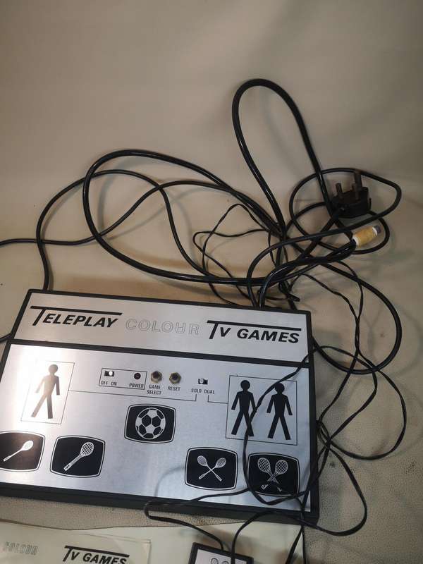 Vintage Teleplay Gaming Console Complete With Controllers and Instructions - Working
