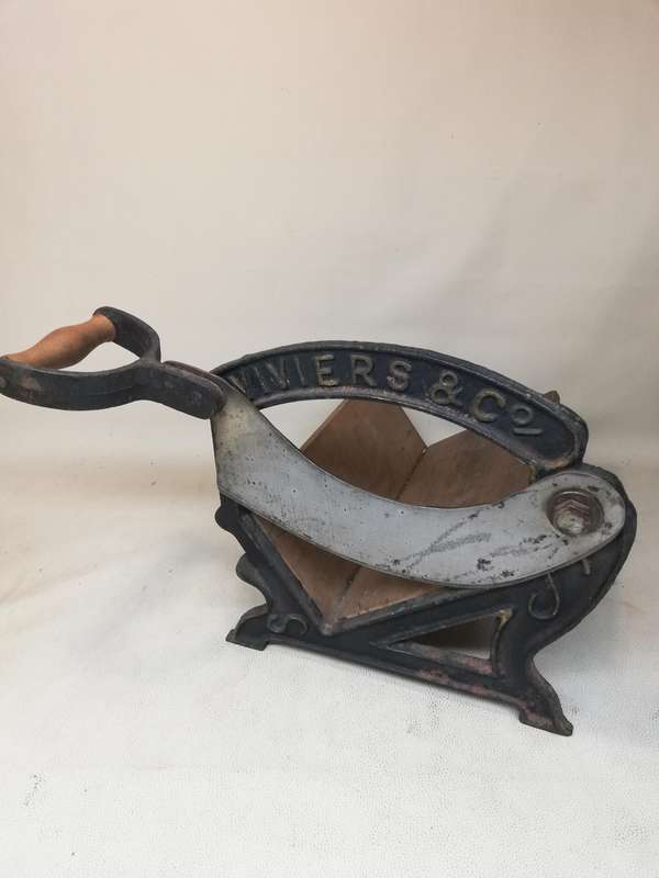 Vintage Viviers & Co Tobacco Cutter