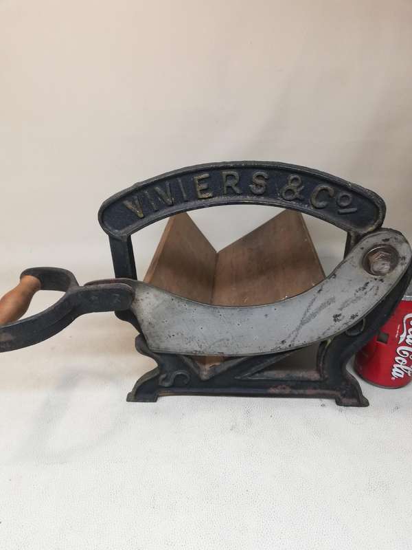 Vintage Viviers & Co Tobacco Cutter