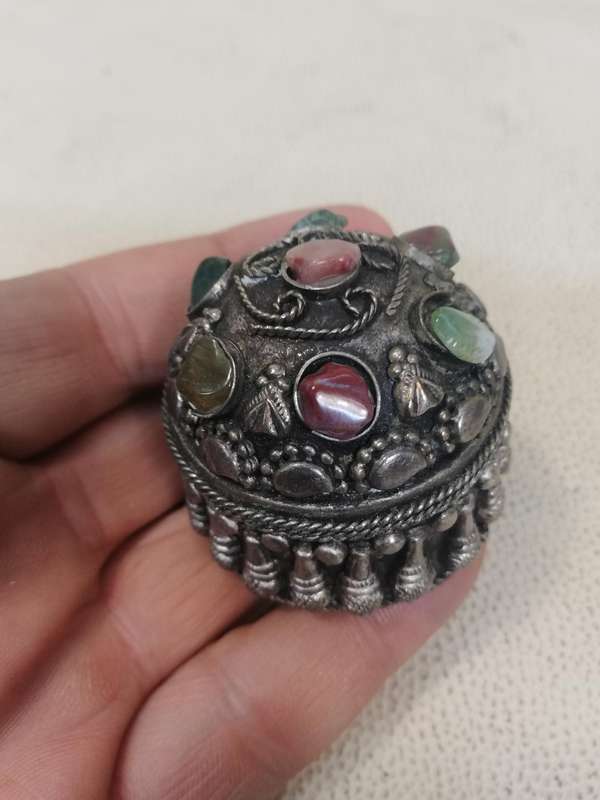 Vintage Silvertone gem studded Trinket Box Velvet lined