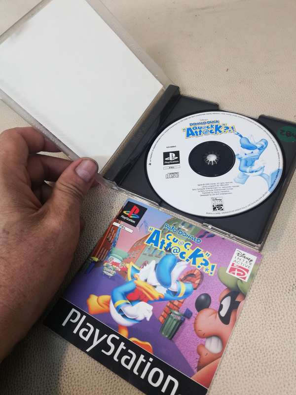 Playstation 1 Disney's Donald Duck Quack Attack Game