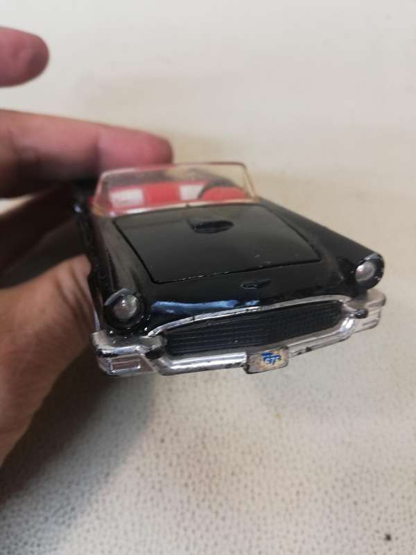 Vintage Corgi 1956 Ford Thunderbird Black Convertible 1:32 Red/White Seats