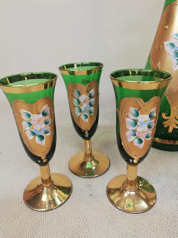 Vintage Murano Italian Hand Blown Gold Hand painted Decanter And 6 Wine Glasses