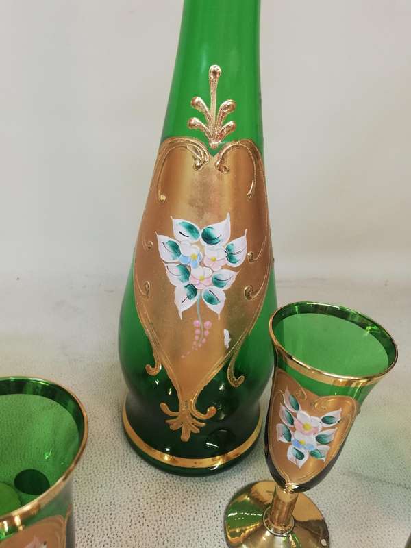 Vintage Murano Italian Hand Blown Gold Hand painted Decanter And 6 Wine Glasses