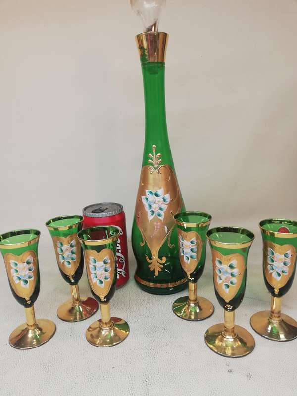 Vintage Murano Italian Hand Blown Gold Hand painted Decanter And 6 Wine Glasses