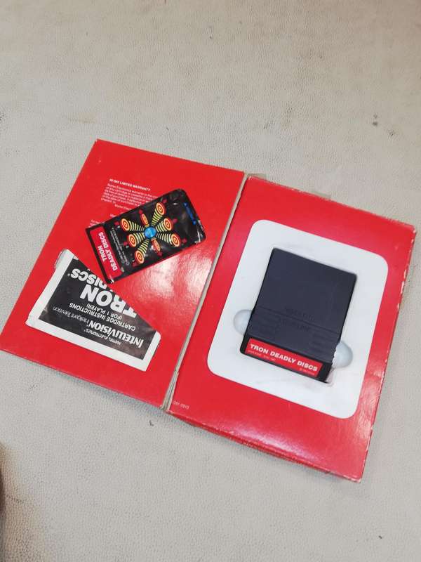 Vintage 1982 Mattel Intellivision Tron Deadly Discs Game - Complete