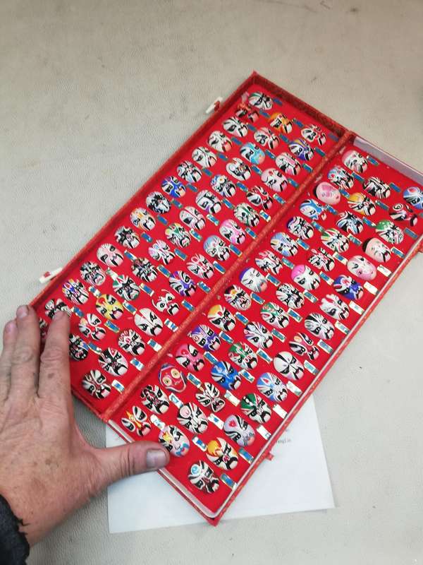 Full Set of 88 Vintage Hand-painted miniature CHINESE BEIJING OPERA THEATER MASKS in a Display Box