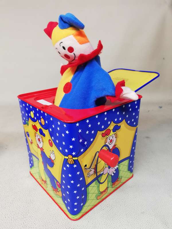 Vintage Schylling Tin Musical Wind Up Jack in the Box Circus Clown Jester Works