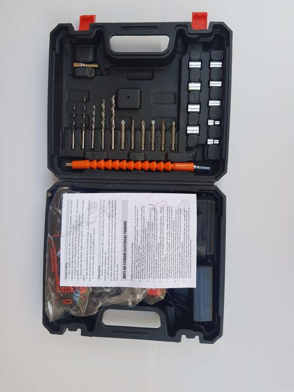 2 in 1 Cordless Drill Set
