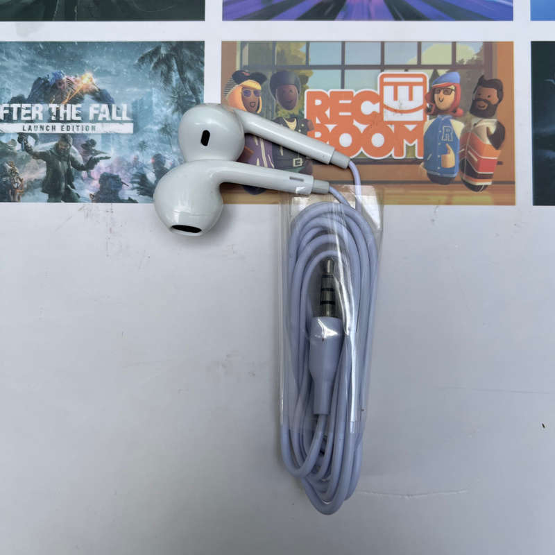 Wired Headphones with Microphone - 3.5mm Audio Jack