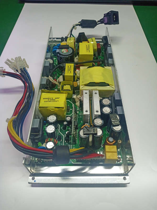 EdgeSwitch 24 PoE (250W) power supply