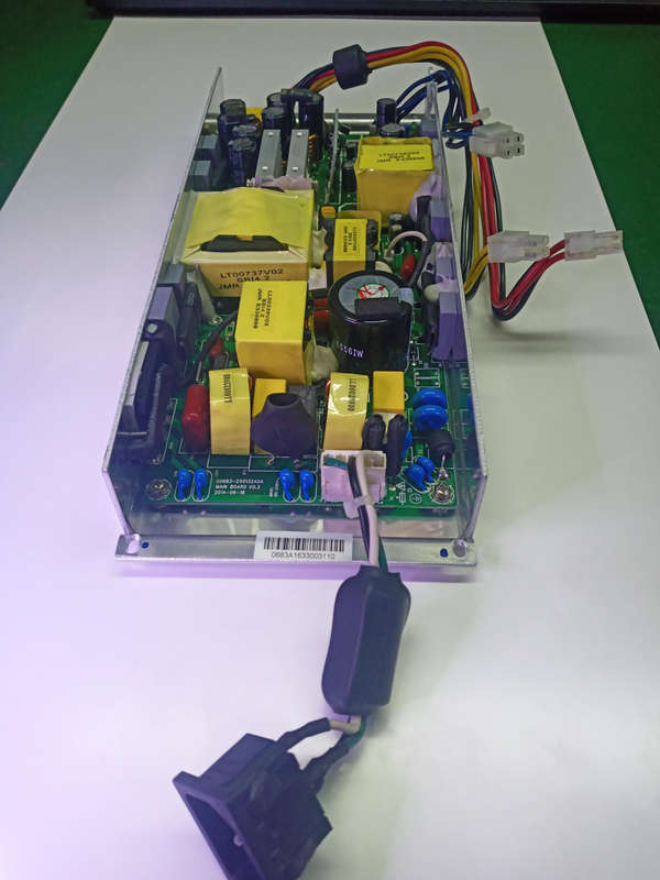 EdgeSwitch 24 PoE (250W) power supply