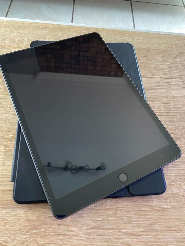 Apple iPad 7th Generation (2019) | 32GB WiFi Only | Space Grey