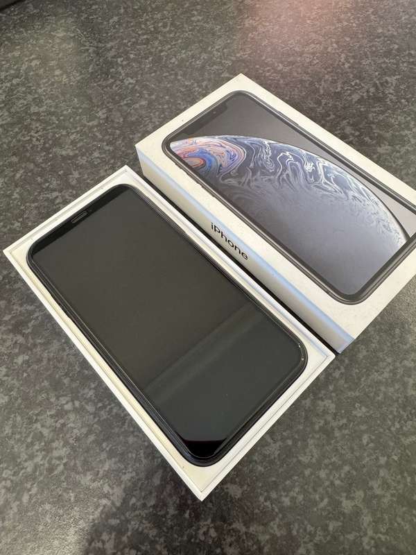 Apple iPhone XR 64GB | Black
