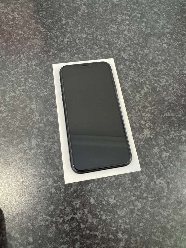 Apple iPhone XR 64GB | Black