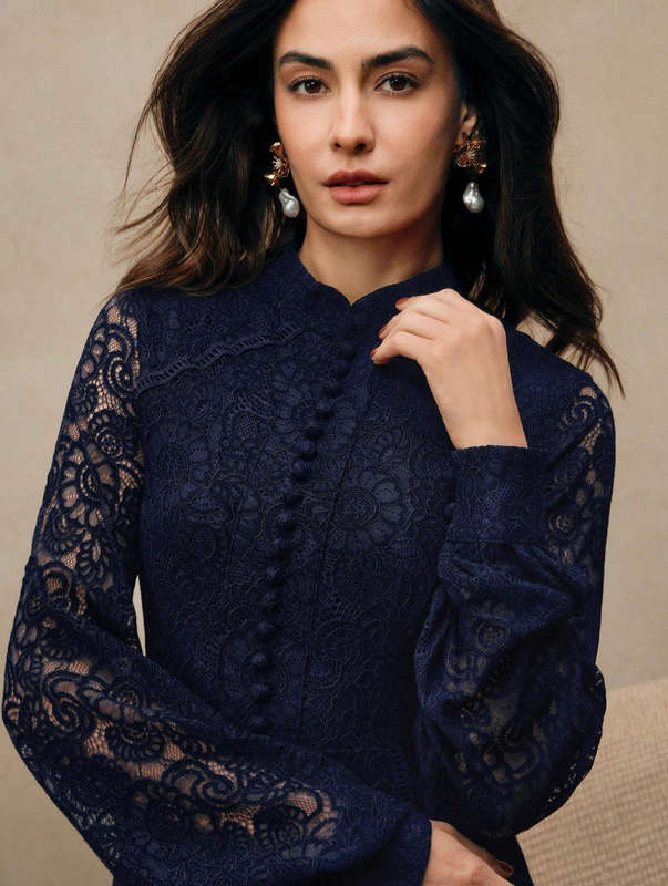 Lace dress