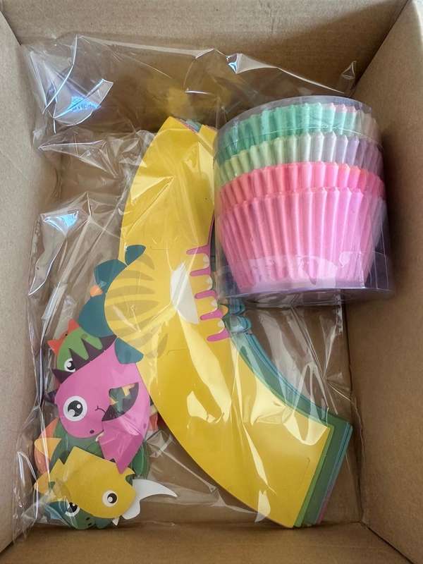 Dinosaur Paper Cake Cup, Cute Dinosaur Pattern Cupcake Paper Cup birthday 30pc & cupcake cases