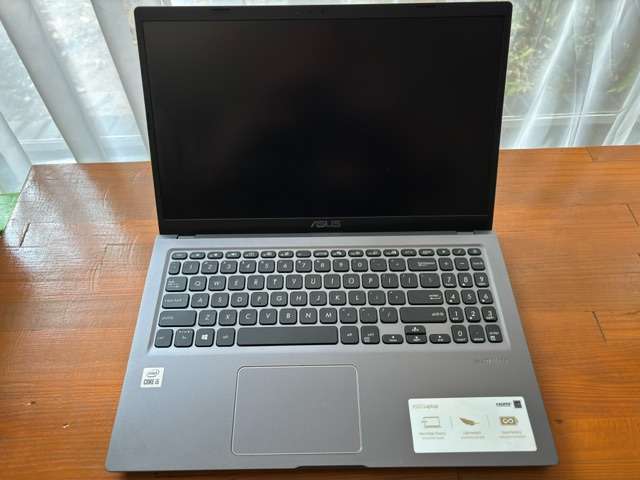 Asus Vivobook 15 X515 i5 8GB 256GB SSD 15.6" Notebook Grey