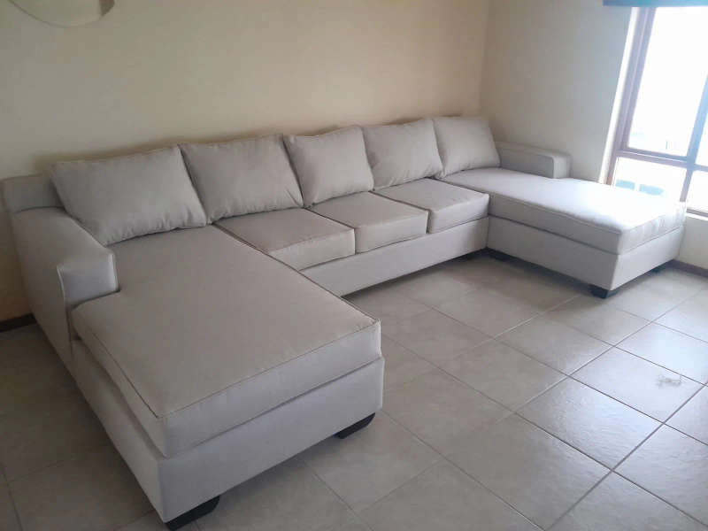 Hugo U shape couch