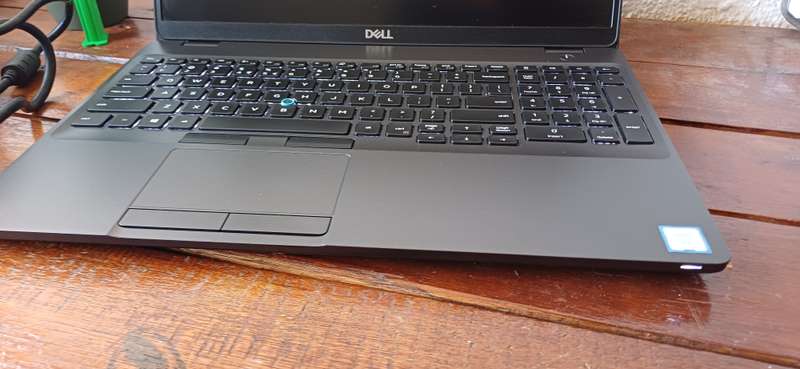 Dell Precision 3541 core I7 9th Gen, 16 GB RAM . 512 Nvme SSD 4GB Nvidia Dedicated Graphics