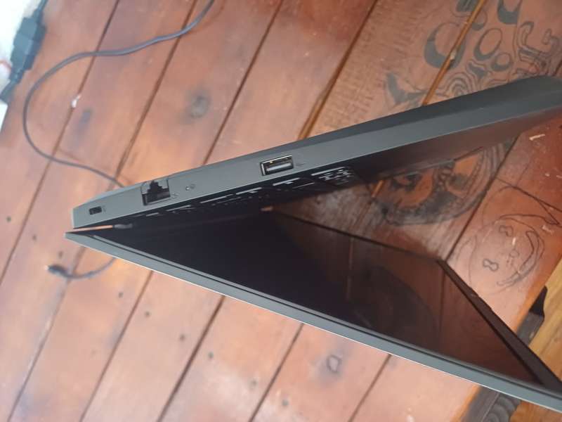 **High-Performance Lenovo IdeaPad S540 in Good Condition! **