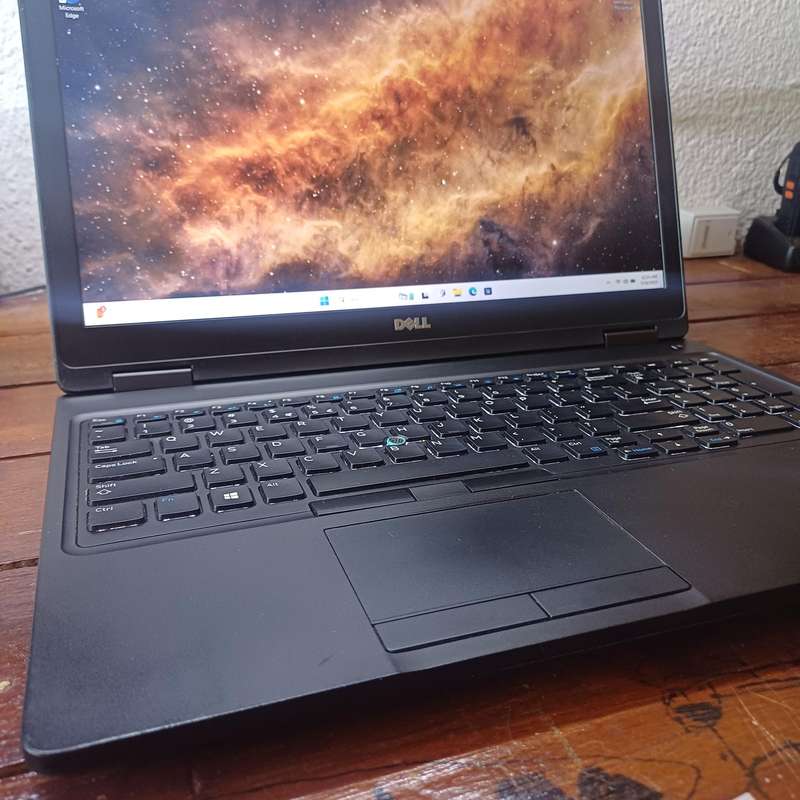 Dell Precision 3530  Pro-Grade Power with Quadro Graphics & 32GB RAM