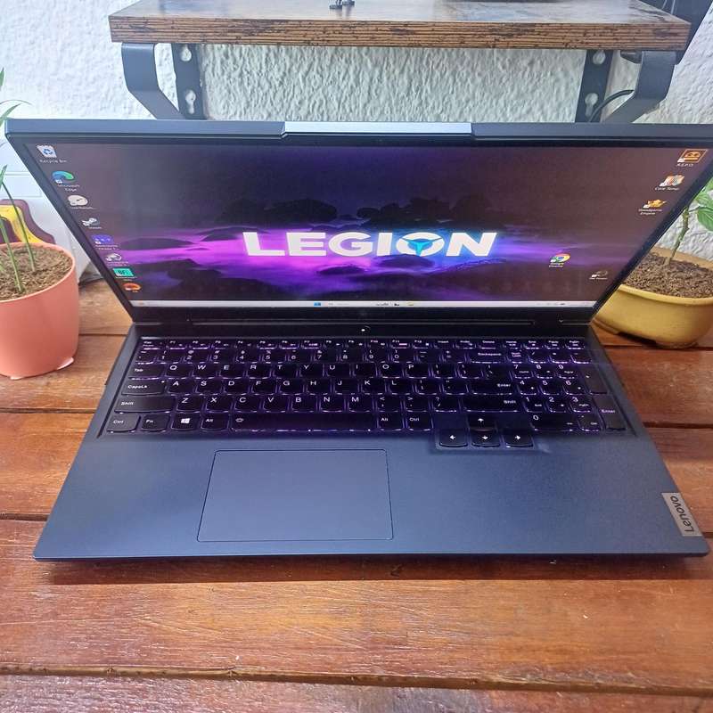 Lenovo legion 5 Beast gaming laptop, RTX 3050 Ti, 32GB RAM, AMD Rysen 5 5600H, 512NVME, Like New