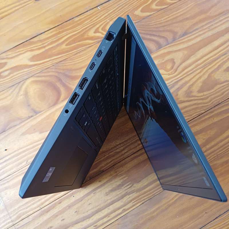 Refurbished Lenovo ThinkPad T14 Gen 3 - i7-1255U, 16GB RAM, 512GB NVMe SSD