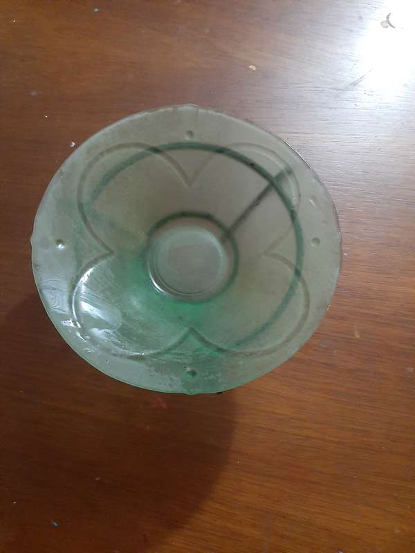 Stunning glass on metal frame, fruit bowl or display bowl