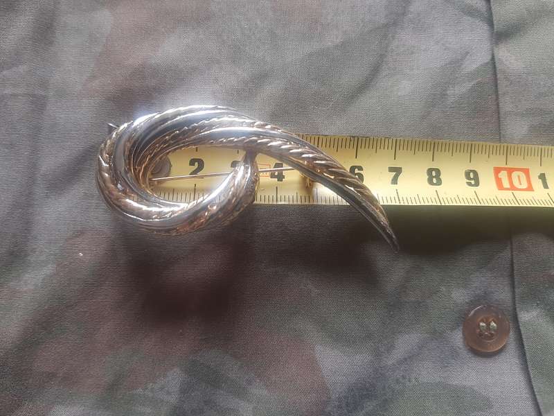 Costume Jewellery Brooch