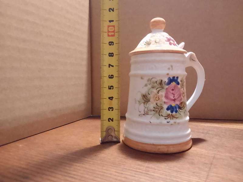 Elweco porcelain small tankard