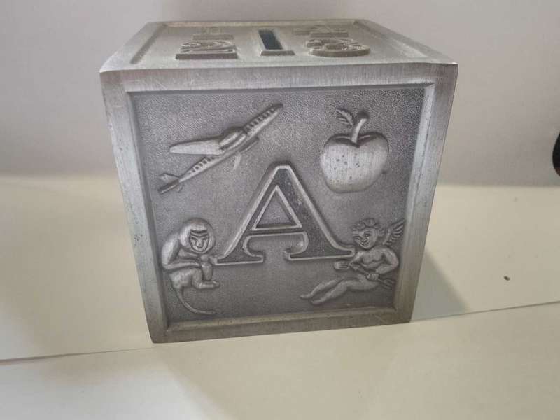 stunning metal money box