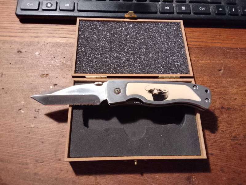 Buffalo knives