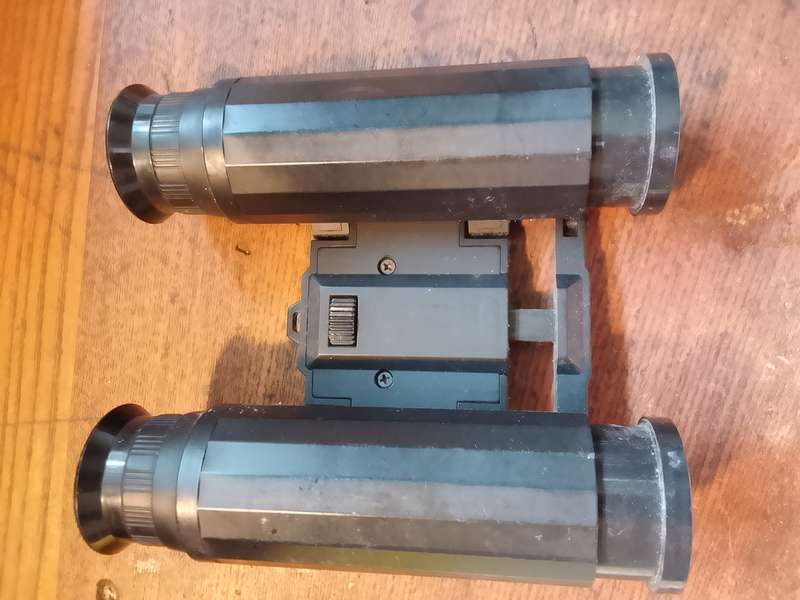 No Brand binoculars fold up